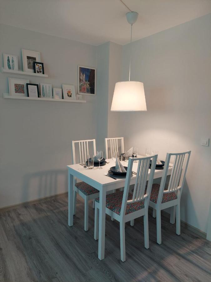 Gemuetliches, Voll Ausgestattetes Apartment Halle  Εξωτερικό φωτογραφία
