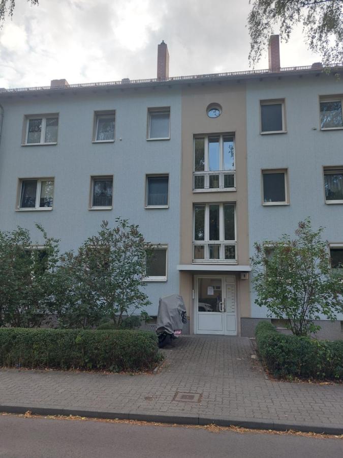 Gemuetliches, Voll Ausgestattetes Apartment Halle  Εξωτερικό φωτογραφία